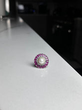 Load image into Gallery viewer, Circle Magenta w/Pearl Design Ring