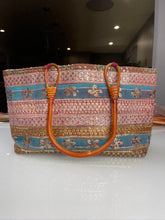 Load image into Gallery viewer, Skyline Mosaic Wooden Handle Tote