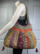 Load image into Gallery viewer, Zameen Purse 6