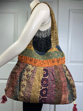 Load image into Gallery viewer, Zameen Purse 3