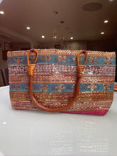 Load image into Gallery viewer, Orchid Mosaic Wooden Handle Tote