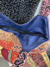 Load image into Gallery viewer, Zameen Purse 5