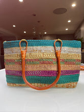 Load image into Gallery viewer, Coastal Weave Wooden Handle Tote