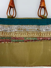 Load image into Gallery viewer, Coastal Weave Wooden Handle Tote