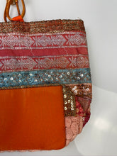 Load image into Gallery viewer, Sunset Stripe Wooden Handle Tote