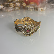 Load image into Gallery viewer, Raina Bangle