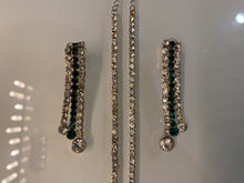 Load image into Gallery viewer, Emerald Green Crystal Y Necklace Set