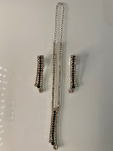 Load image into Gallery viewer, Emerald Green Crystal Y Necklace Set