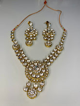 Load image into Gallery viewer, White and Gold Stone Jewelry Set