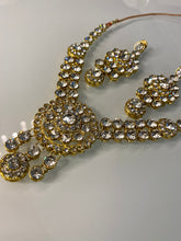 Load image into Gallery viewer, White and Gold Stone Jewelry Set