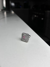 Load image into Gallery viewer, Silver and Lilac Square Abstract Design Ring
