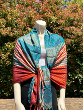 Load image into Gallery viewer, Double Sided Multicolored Plaid Pashmina Shawl
