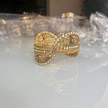 Load image into Gallery viewer, Avani Bangle
