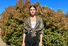 Load image into Gallery viewer, Reversible Cream and Black Pashmina Shawl
