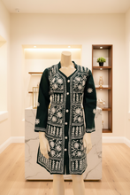 Load image into Gallery viewer, Dark Green w/White Floral Embroidery Cotton Embroidered Button-Front Kurta
