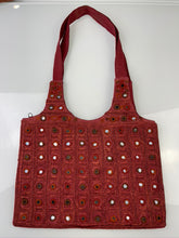 Load image into Gallery viewer, Sind Shisha Bag
